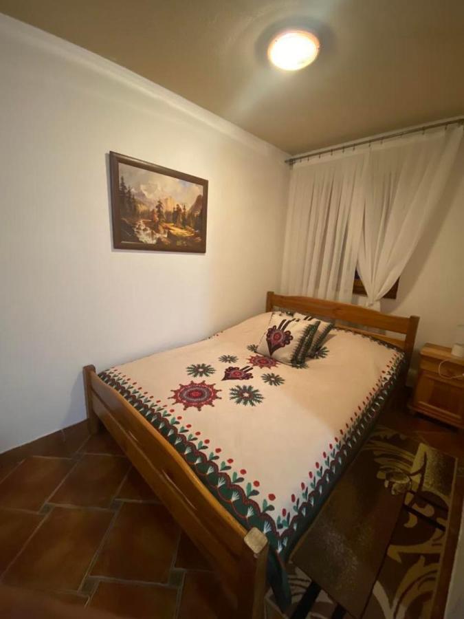 Willa Bukowina Apartment Буковина Татжанска Екстериор снимка